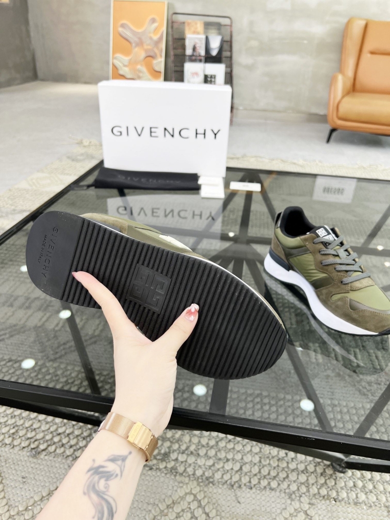 Givenchy Sneakers